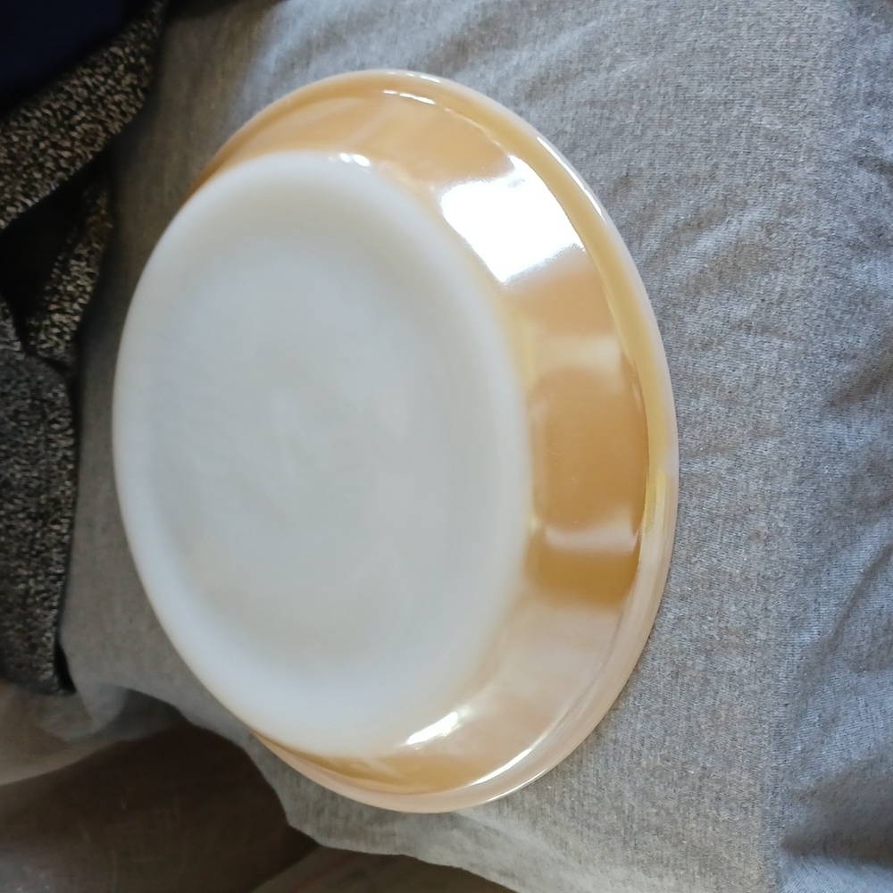 Fire King Peach Lusterwear Glass 9" Pie Plate #460, beautiful
